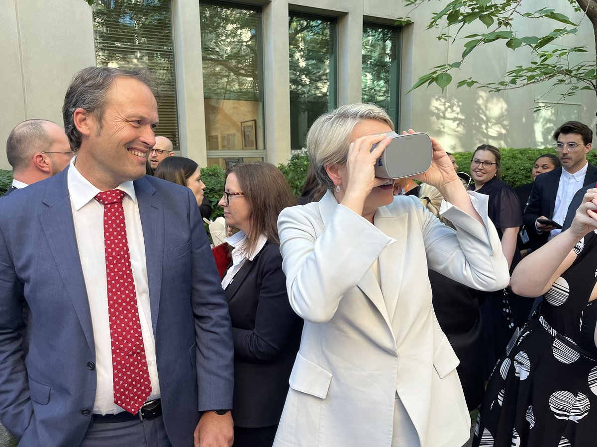 CottonAustralia's tweet image. Food and fibre producers from the Murray-Darling Basin are showcasing their products at the inaugural Taste of the Basin event at Parliament House this evening. Michael Murray from Cotton Australia proudly represented our industry. #MurrayDarling #basinplan #AusAg