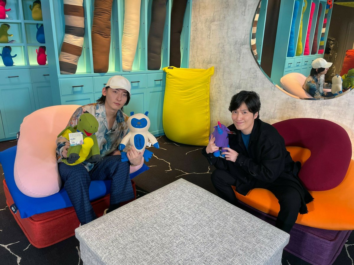 yogibojapan's tweet photo. ／
Yogibo presents FREE STUDIO #32
フォロー＆リポストキャンペーン🦖
＼

#ビッケブランカ (@VickeBlanka) さん の
サイン入りYogibo Mateを抽選で1名様にプレゼント🎁

▼応募方法
①@yogibojapanをフォロー
②この投稿をリポスト 11/21(火)23:59〆

📺TVerで見逃し配信中
https://t.co/hzuwHR2PeT https://t.co/ZbznIvh4yj
