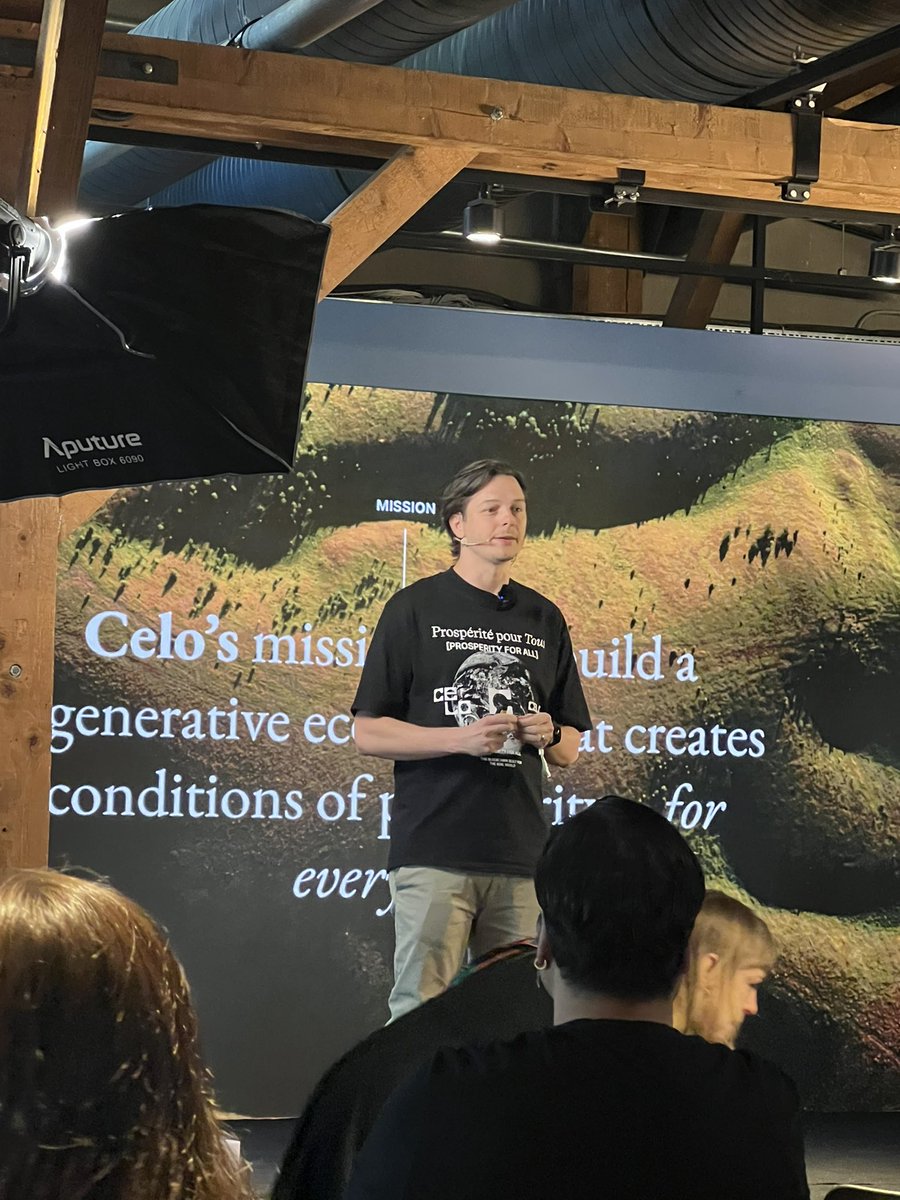 sarxyzzz's tweet photo. #dpact line up is really impressive!
@marek_ of @CeloOrg on:
- Ultragreen money 🦇 🌳
- Offsetting carbon credits programmatically
-working with @ToucanProtocol and more projects
Really inspiring to see how blockchain can meet sustainability! 🤝 https://t.co/Wm7iqXTES5