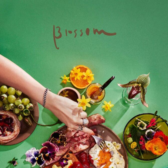 Spincoaster_2nd's tweet photo. 【NEWS】kiki vivi lily、最新EP『Blossom』より「星喫茶店」アニメーションMV公開

モノンクル・角田隆太がアレンジを手がけた1曲、MVはTatsuya Watanabe / BORISが制作 https://t.co/xBrwoh1Jwr

@ki_vi_ly @RyutaTsunoda @boris0926 https://t.co/jLpmLaYysk