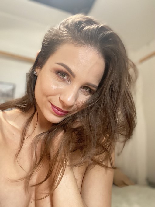 Die Zeit f&uuml;r Adventskalender naht 😍 Wer mir die Adventszeit vers&uuml;&szlig;en m&ouml;chte, ist hier genau richtig ➡️