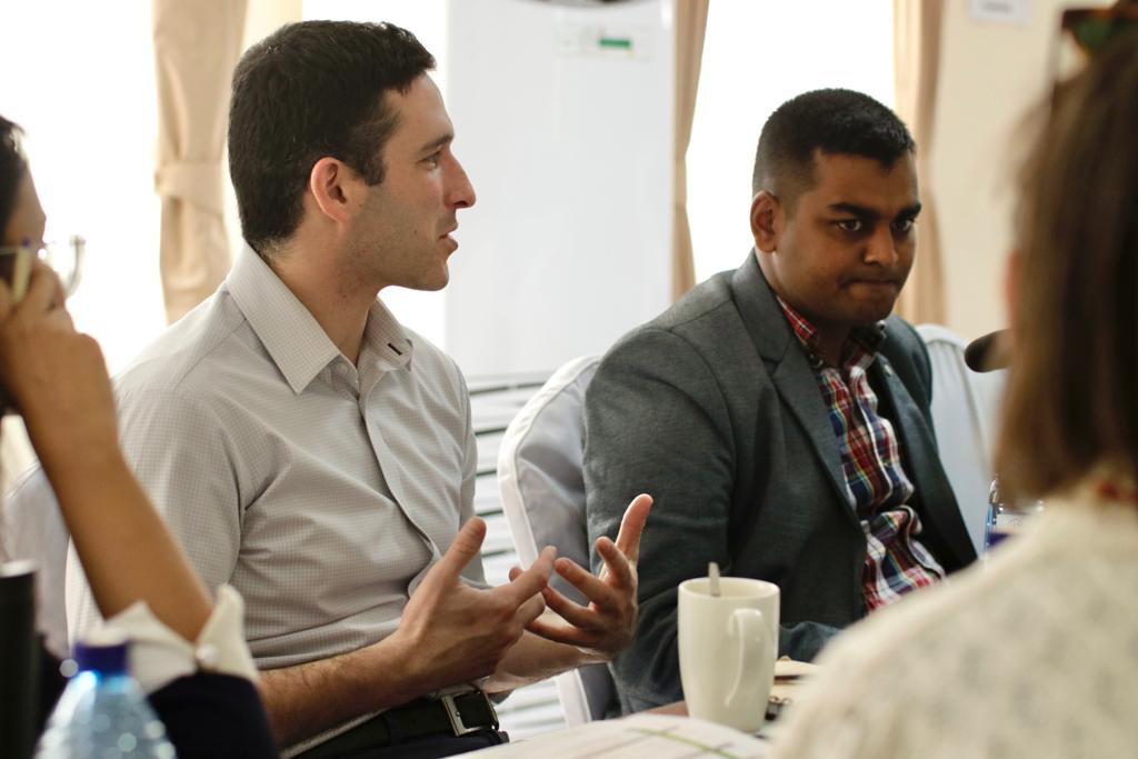 palnetworkHQ's tweet photo. @ArmandoAli10 ignites empowering discussions within the family, delving into the implementation of ICAN and ICARe: PAL Network's comprehensive assessment of foundational learning.
#PALNetworks #FamilyEngagement #ReflectiveDialogue #ICAN #ICAReImplementation #ThoughtLeadership https://t.co/Zd27VY0hG4