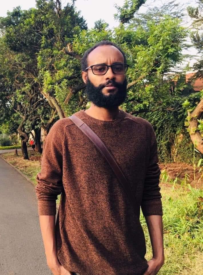 #Tigray: Dest Gebremedhin, a former BBC journalist and member of the Tigray Defence Forces (TDF), has allegedly been apprehended in Mekelle's '06 prison,' as reported by various sources. 

Weyni Abraha, his wife, asserts that his arrest is connected to a report he crafted for the