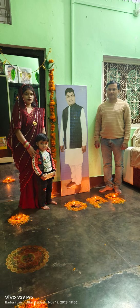 #voteforOPS

police, soldier or officer
Everyone is entitled to old pension.

<a href="/PMOIndia/">PMO India</a>
<a href="/narendramodi/">Narendra Modi</a>
<a href="/myogioffice/">Yogi Adityanath Office</a>
<a href="/RahulGandhi/">Rahul Gandhi</a>
<a href="/yadavakhilesh/">Akhilesh Yadav</a>
<a href="/ravishndtv/">ravish ndtv</a>
<a href="/Aamitabh2/">Amitabh Agnihotri</a>
<a href="/vijaykbandhu/">Vijay Kumar Bandhu</a>
<a href="/VSDhariwal/">Vijender Singh Dhariwal { PBSS }</a>