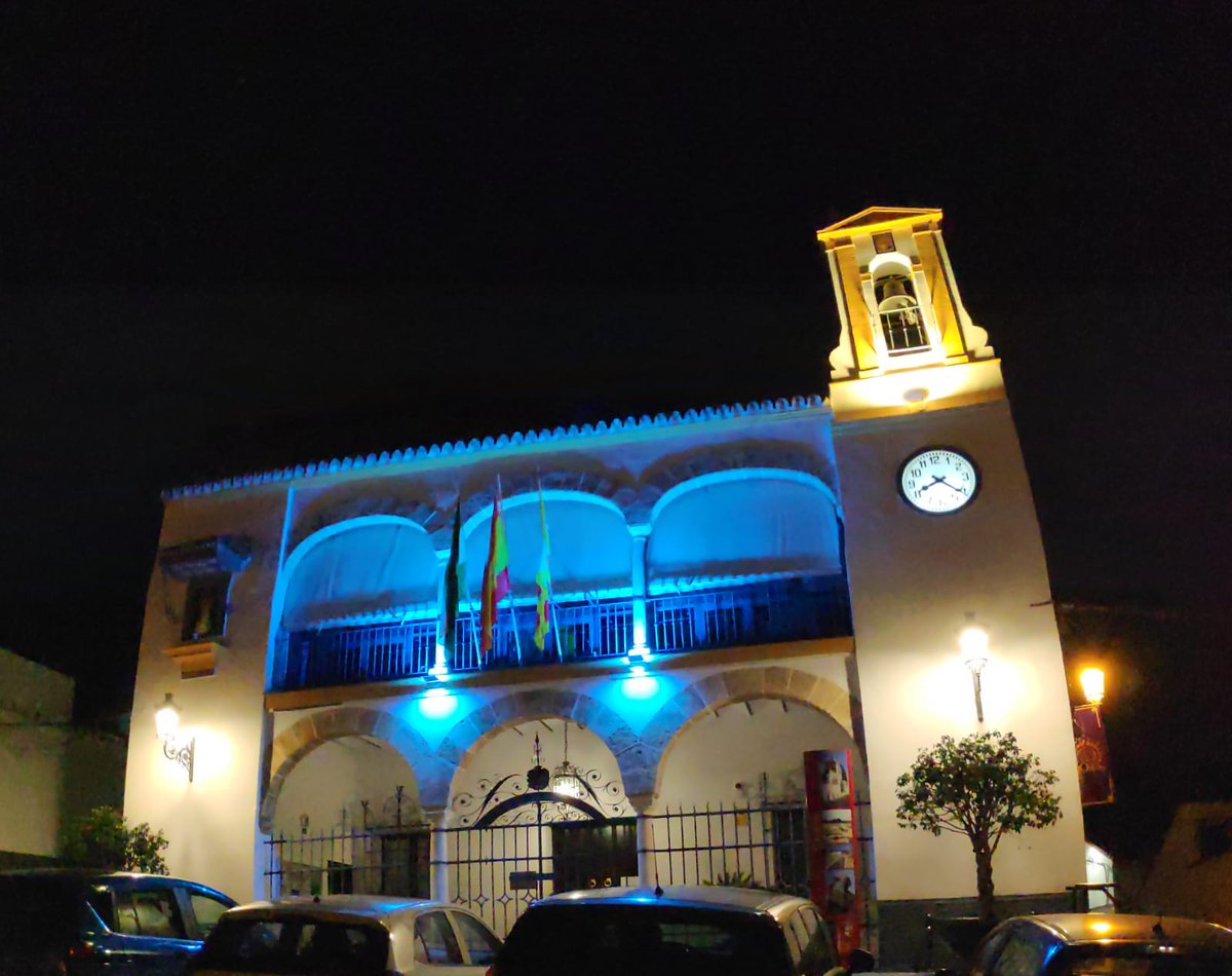 🔵 #DíaMundialDeLaDiabetes

Muchas gracias al <a href="/Ayto_Sevilla/">Ayuntamiento de Sevilla</a>, <a href="/SevillaTorre/">TORRE SEVILLA</a> y al <a href="/aytodegerena/">Ayuntamiento Gerena</a> por alumbrar de azul sus espacios

#DiabeteSVQ 💙