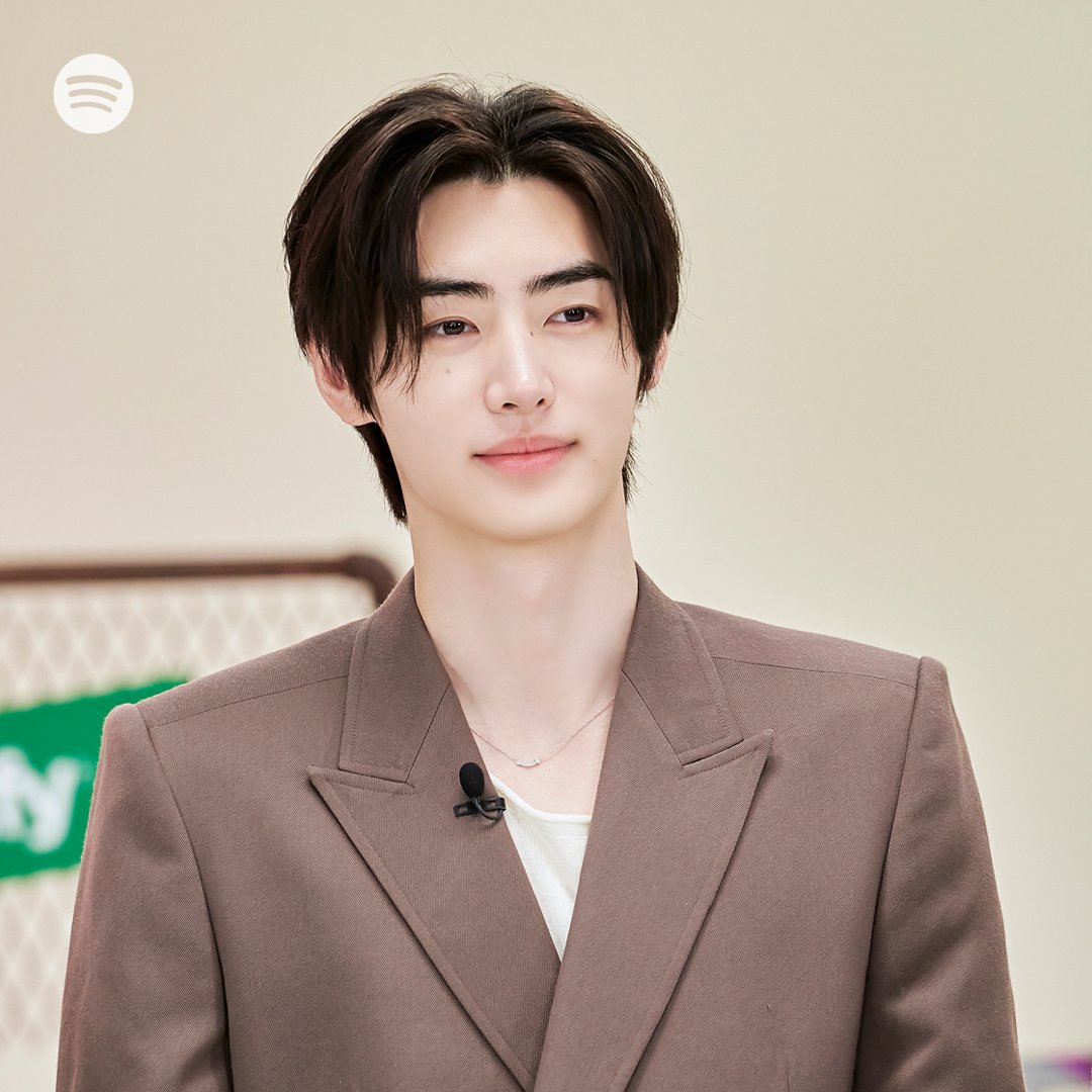 SpotifyKR's tweet photo. 앞으로 공개될 콘텐츠도 많관부🧡 https://t.co/gCIAQyhvra