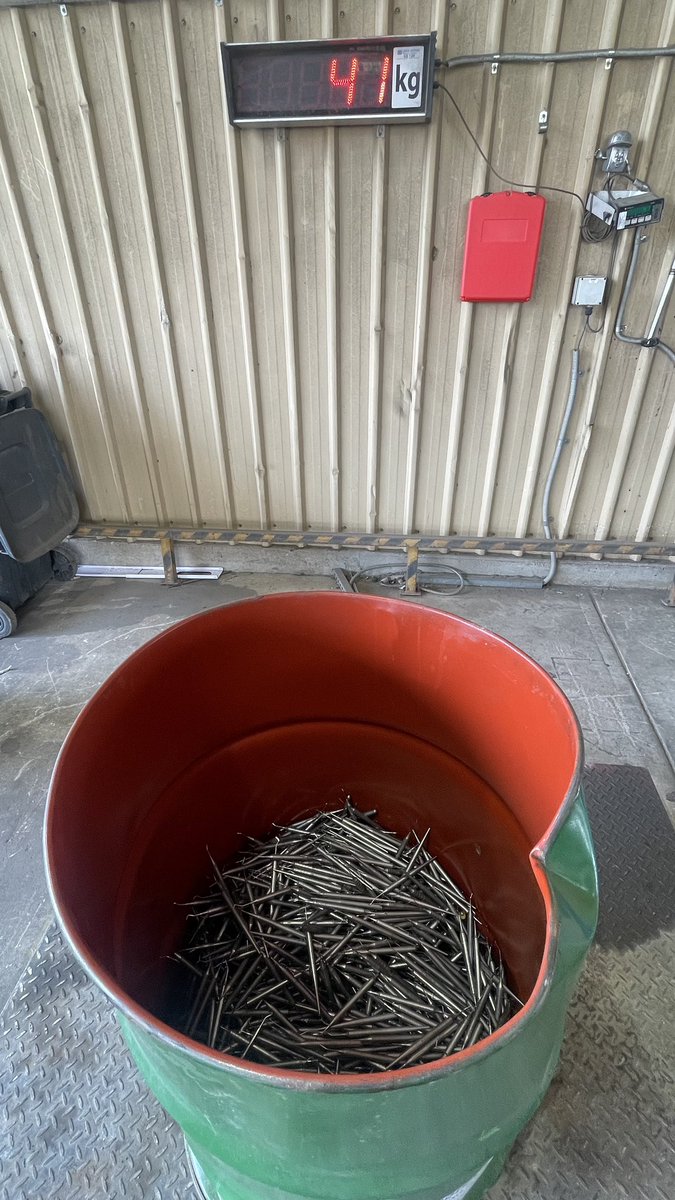 ♻️ Sustainability an important part of our business!  We take action and support clients sending their metal instruments to us for recycling.  Very proud of our partnership with Sims 🤝 

#Sustainability #simsmetal #metalinstrument #dentalinstruments #partnership #recycling #41kg