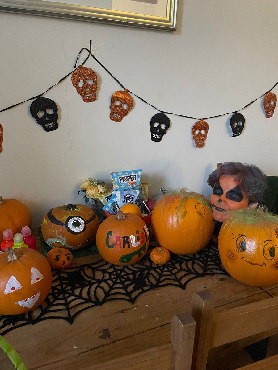 Time to get spooky!!!! 🎃👻 
Something wicked this way comes 😱🙀
Halloween activity this week 🦇🦇🦇🎃

#charity #supportingyoungpeople #halloween