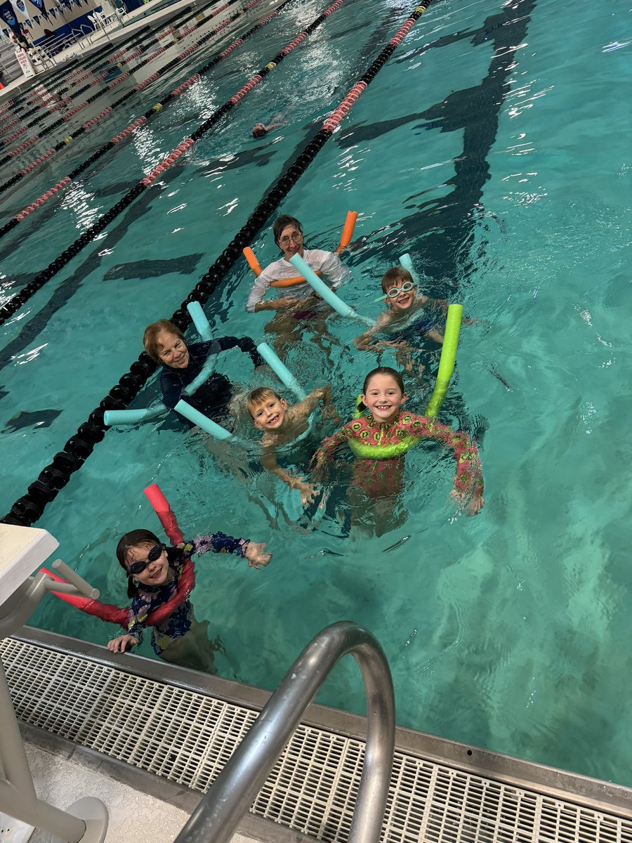 Sydney Lewis tweet media