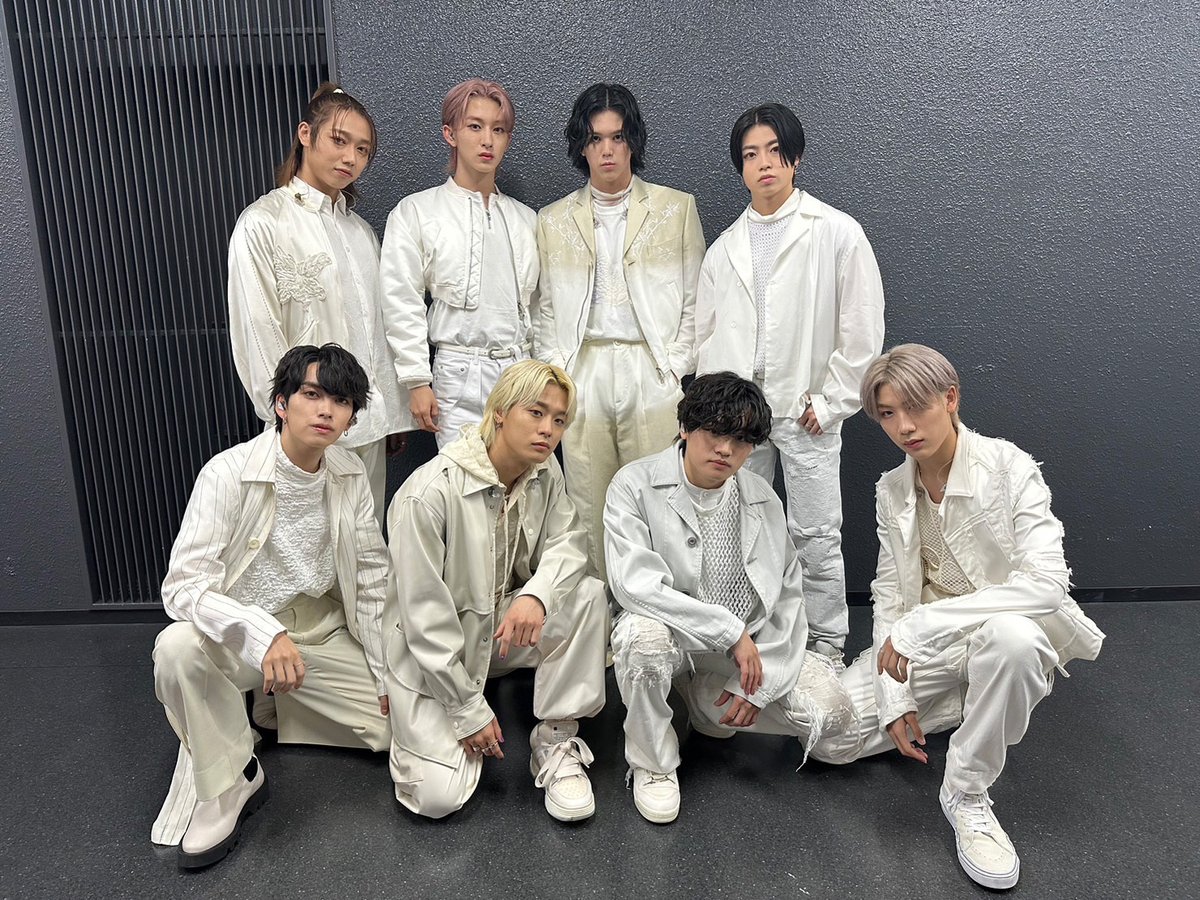 mazzel_official's tweet photo. 「バズリズム LIVE 2023」
@BUZZRHYTHM_NTV

出演させていただきました❤️‍🔥
ありがとうございました！

📹MAZZEL Official YouTube Channel
https://t.co/qEE9xzFf07

#バズリズム #バズリズムLIVE
#MAZZEL https://t.co/ZBdC3L8LZ4