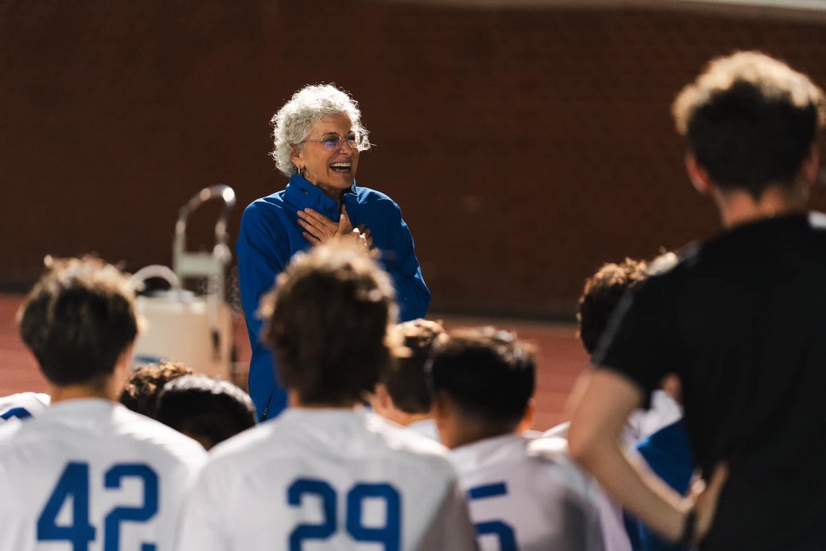 So proud of the IC Men's Soccer Team for winning the Midwest Conference title! I'll be on the sidelines today for the Championship tournament IC is hosting this weekend.
Good luck to the #1 Seed IC Blueboys! #ICAthletics @icmensoccer