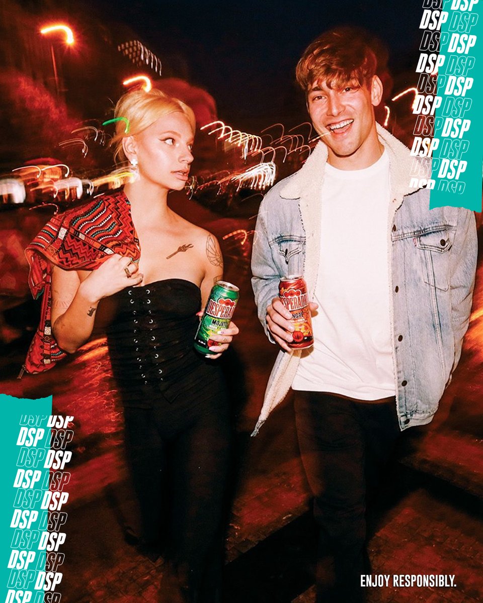 📸  A esta foto la llamaremos: Tú, tu crush y un amigx. #GoRandom #GoDesperados