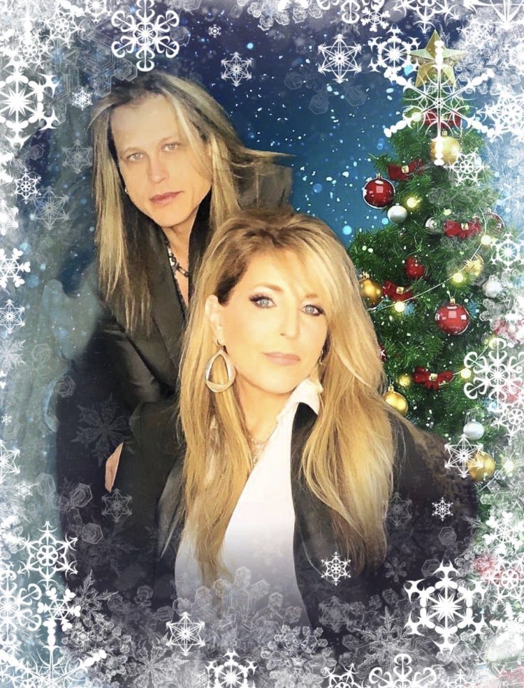 Out now! “A very Metal Christmas ll” featuring too many amazing artists to name! Available on Cleopatra records on CD and green vinyl and streaming everywhere….Would make a great gift for any hard rock Enjoy! cleorecs.com/store/shop/a-v…
#AllIWantforChristmasIsYou #metalchristmas