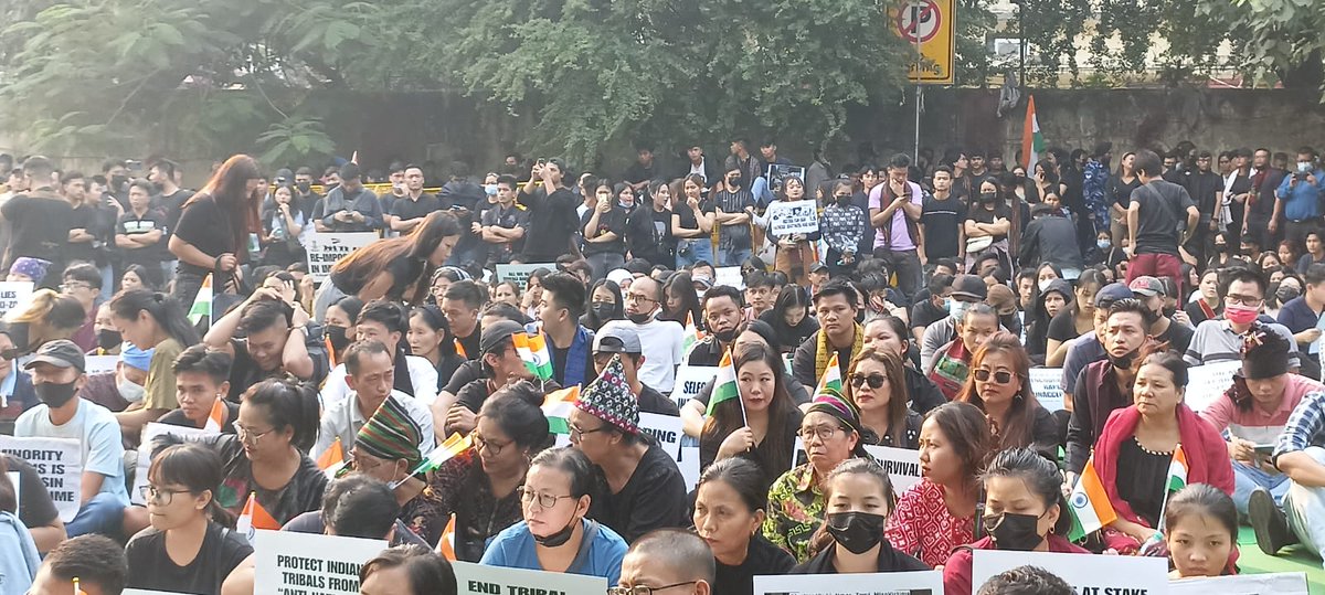 PatrioticKuKi's tweet photo. #KUKIs all over the NATION #Delhi #Kangpokpi #songpi #Churachandpur coming together to stand with the #injustice #persecution faced my their BRETHRENS In #MOREH
#SaveMorehHillTown
#RemoveManipurStateForces https://t.co/3J8WcoqPRX