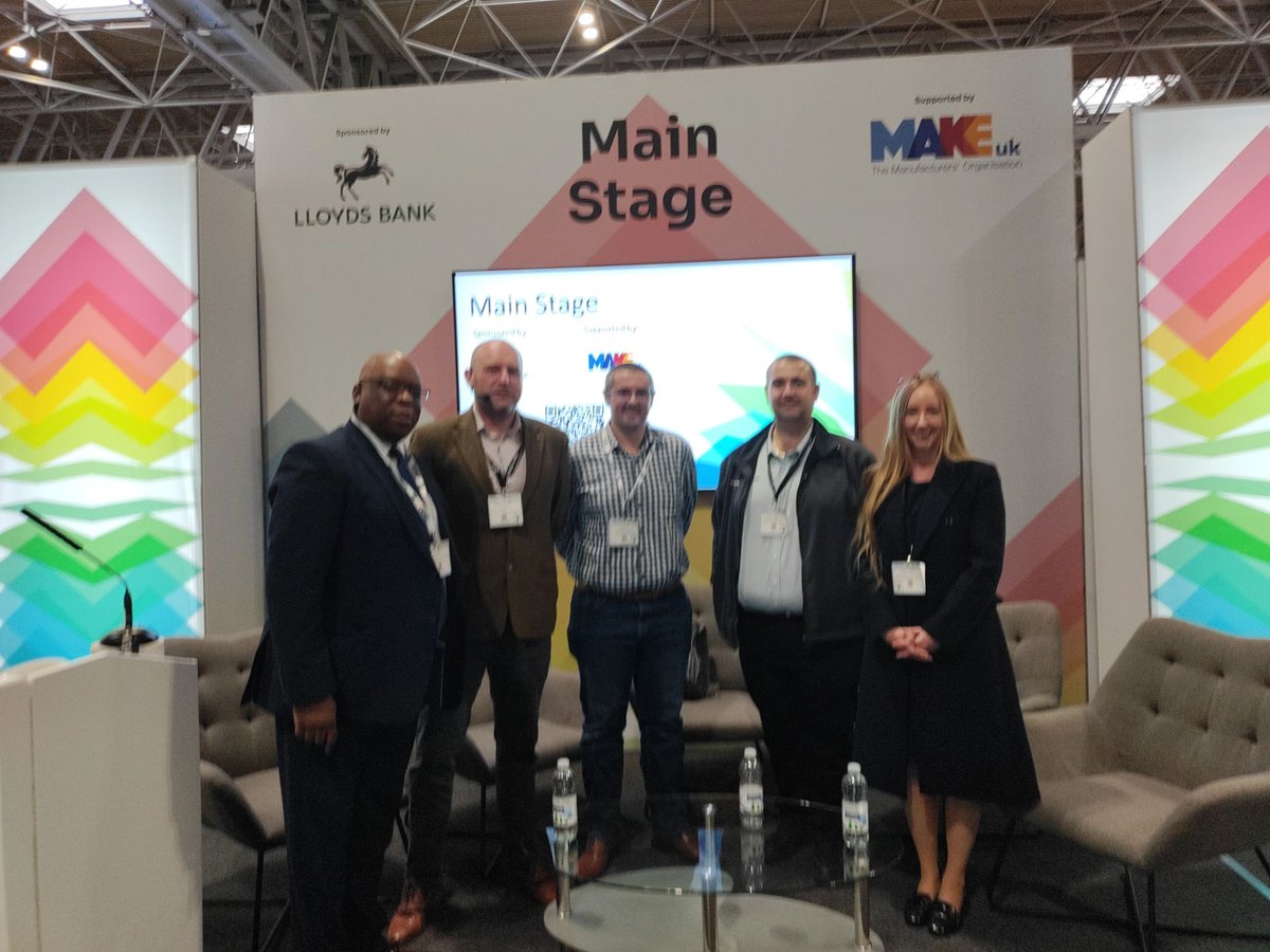 MalcolmHallMBE's tweet image. Great to be part of the &apos;Engineered in the UK, Sold to the World&apos; event at the #advancedengineering2023 show yesterday at the NEC discussing exporting and the @Hall_Fast  export success story

#Midlands #ExportChampions #export #Mansfield