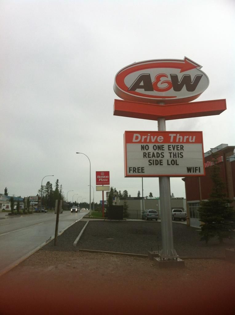 SignCraftTexas's tweet photo. Just a friendly reminder from A&amp;W 😂 

#signsnearme #custombusinesssigns #signcompanyhouston #signmanufaturers #houstonsigncompany #businesssigncompany #FunSignFriday #funnysigns #signagehumor https://t.co/JhU8avEYe5