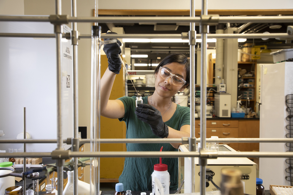 Curious about a degree in STEM? Want to learn more about #TXST science &amp; engineering?

Come to the College of Science &amp; Engineering’s Academic Visit on November 7. Meet professors &amp; current students &amp; explore different majors &amp; programs all at once: bit.ly/3LNRh1s