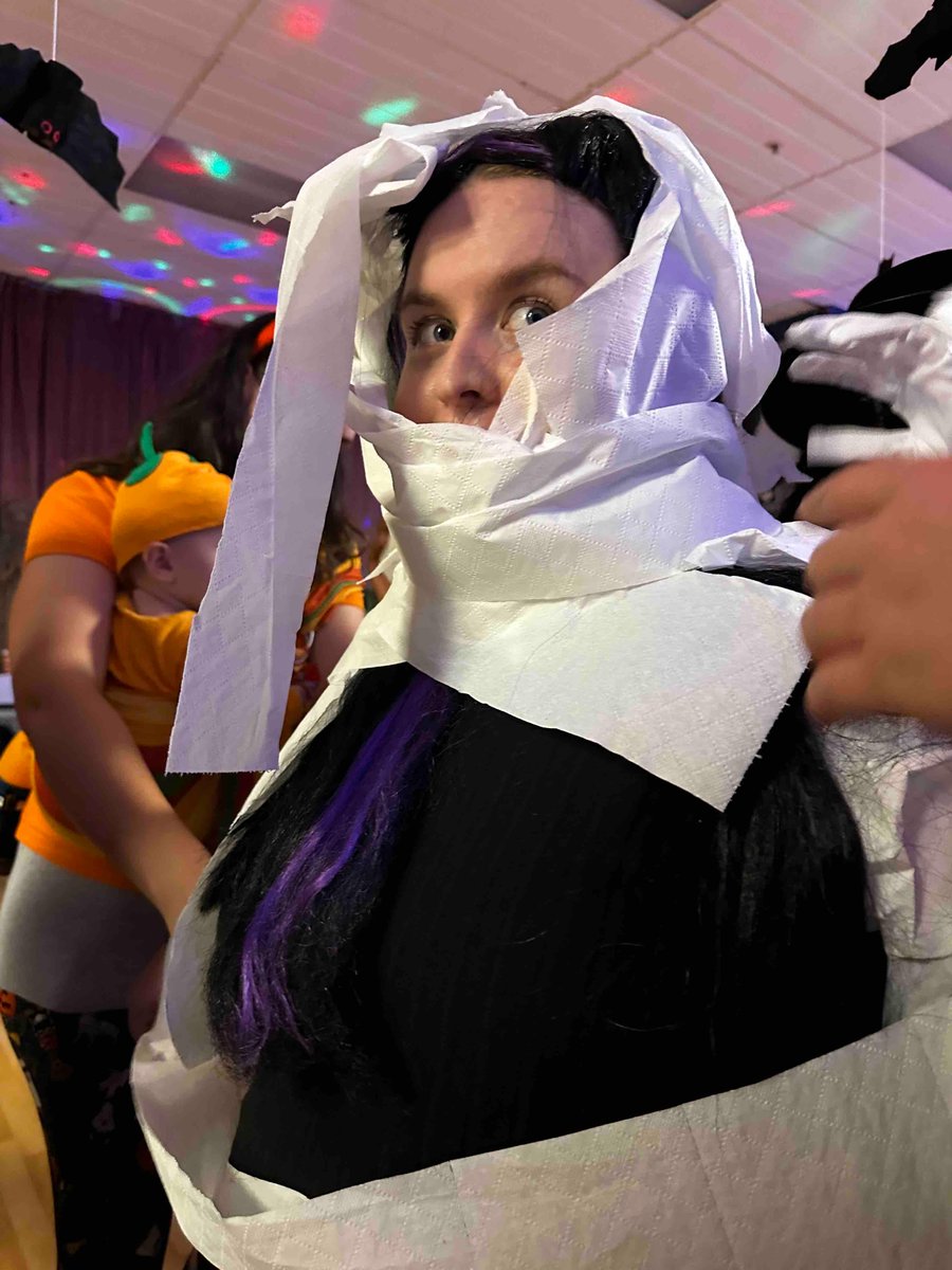 dash_charity's tweet photo. What an amazing Halloween party yesterday was at #TheDASHHub #DisabilityDoesNotMeanInability https://t.co/qF5KOotUsY
