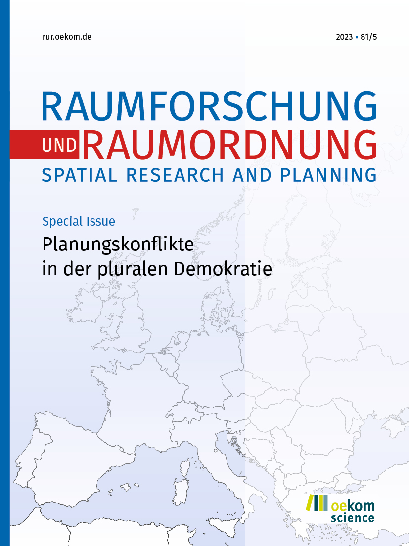 Die neue "𝗥𝗮𝘂𝗺𝗳𝗼𝗿𝘀𝗰𝗵𝘂𝗻𝗴 𝘂𝗻𝗱 𝗥𝗮𝘂𝗺𝗼𝗿𝗱𝗻𝘂𝗻𝗴 | Spatial Research and Planning" ist da! Alle Artikel des Themenhefts rund um #Planungskonflikte in der pluralen Demokratie gibt es #OpenAccess unter rur.oekom.de/index.php/rur/…… 
#RuR #Raumforschung #Raumentwicklung