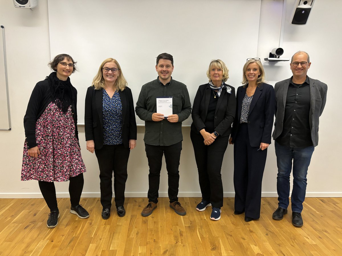 Today, <a href="/lauamdisen/">Lau Amdisen</a> from @HealthAarhusUni successfully defended his PhD thesis on influenza vaccination in cancer patients. Huge congratulations, Lau, excellent work! 👏

<a href="/phdassoc_health/">PhD Association at Health</a>, <a href="/AarhusUni_int/">Aarhus University</a>, <a href="/AarhusUni/">Aarhus Universitet</a>, <a href="/AUHdk/">Aarhus Uni.hospital</a>