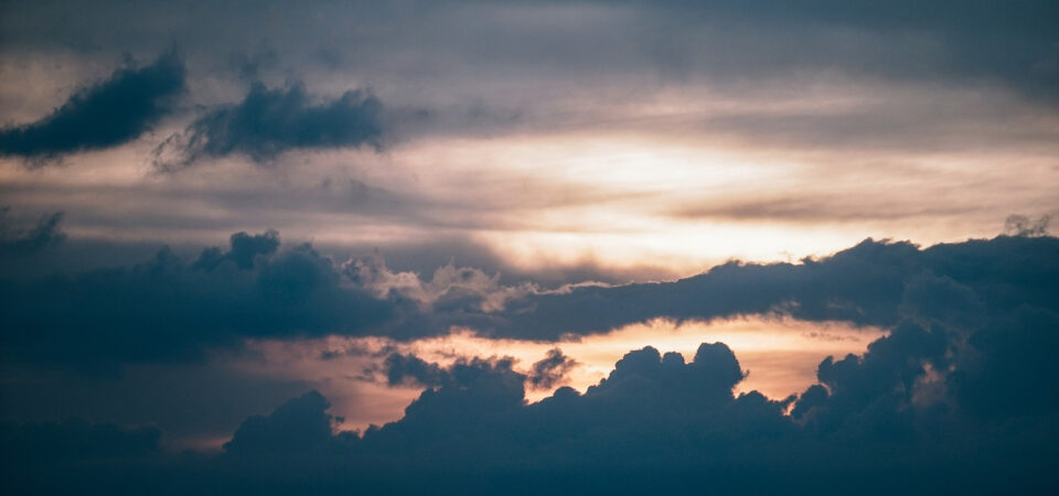 DegreesNGO's tweet image. 🎉Degrees' CEO, Andy Parker, helped inform @WoodwellClimate's welcome new statement on SRM, which underlines the vital role of the #GlobalSouth in responsible #solarradiationmodification research

📰Dive into the full statement here: woodwellclimate.org/solar-geoengin…