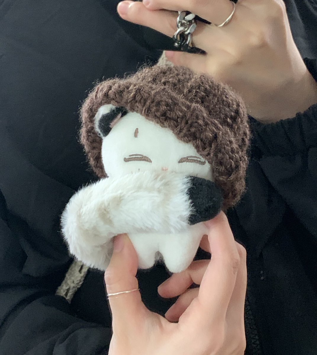 💚 #NCT #재현 꼬리무는 설표 #인형 설잰 10cm 40cm 수요조사

🗓️ 11월 3일 ~ 10일 (18:00)

📍 witchform.com/demand_form.ph…

- 인형의 입과 꼬리에 자석이 붙어있어 꼬리를 물 수 있습니다.
- 최소수량 미달시 제작 무산됩니다.

제작 확정시 #RT+ #FOLLOW 한 분을 추첨하여 설잰이 세트를 보내드립니다!