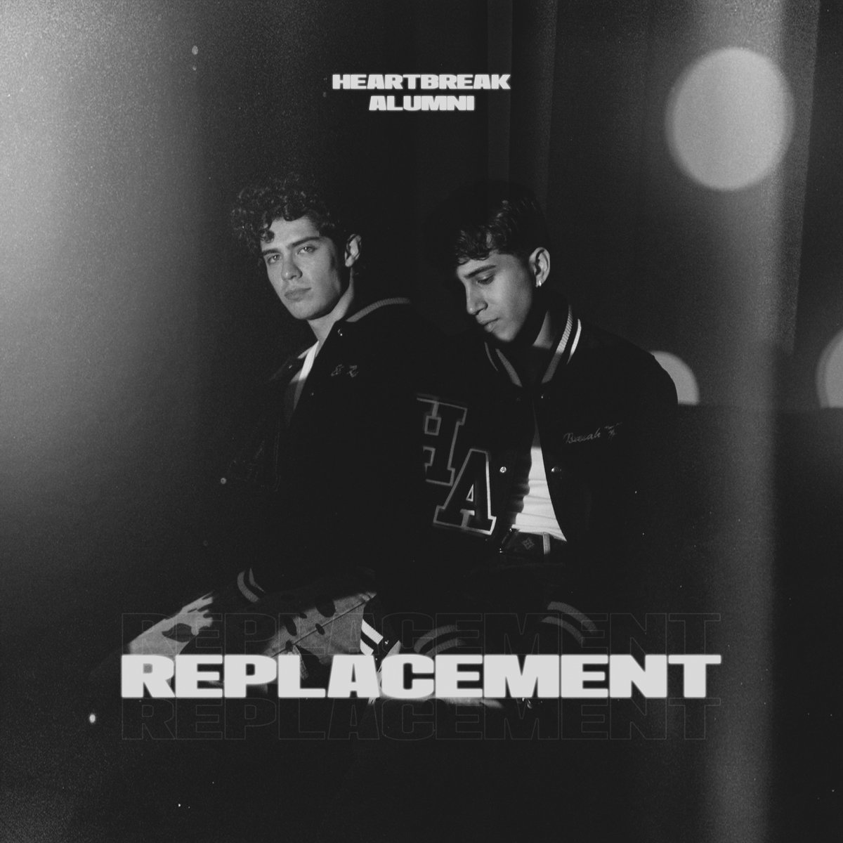 HeartbrkAlumni's tweet photo. NEW SINGLE DROP!!  click link below. It's been a minute.  #NewMusicAlert #newartist #heartbreakalumni
https://t.co/0hv9iDklvH https://t.co/7PcYBHg75h