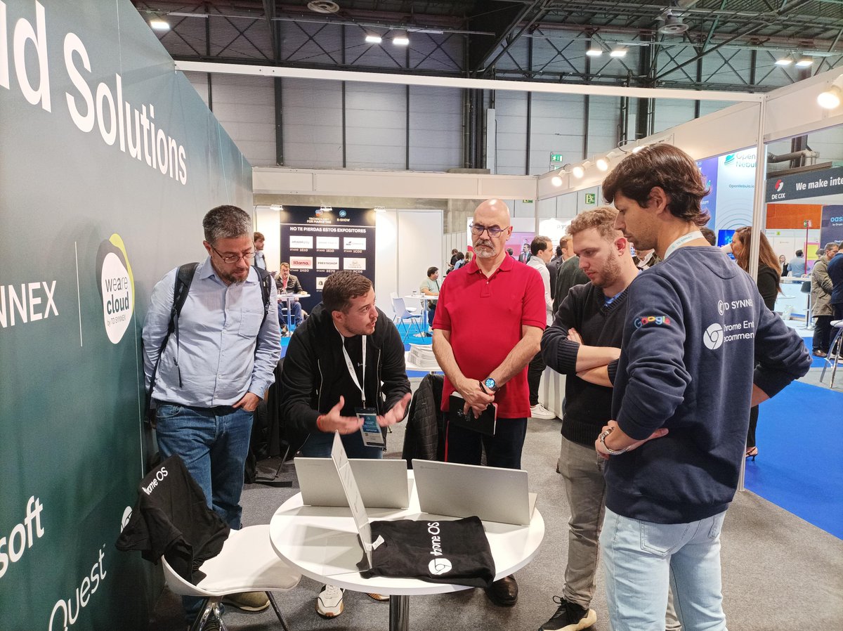 ¡Estamos encantados de compartir con vosotros nuestra presencia en el Madrid Tech Show que se celebró el 30 y 31 de Octubre en Madrid! Fue un evento excepcional.🌟
 
#Networking #MadridTechShow #Madrid #Colaboración 💼🔌👥