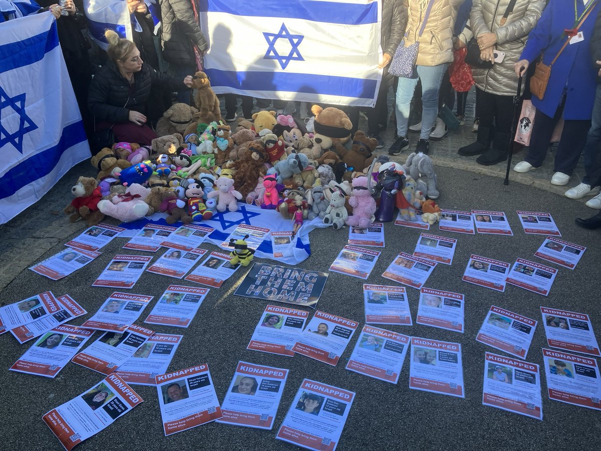 Borehamwood says #BringThemHome #BringThemHomeNow. A quiet vigil, singing peaceful songs, and the British National Anthem. Nothing good will come from hate.
