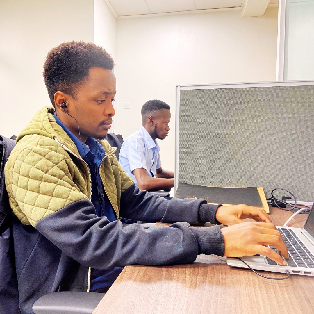 CSMTechAfrica's tweet image. Behind the scenes at CSM Kenya! Our incredible team hard at work, turning dreams into reality!  

#CSMTech #lifeatcsm #TechGeniuses #OfficeVibes #TeamWork