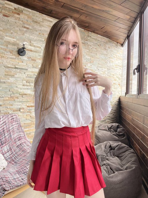 🐈 https://t.co/dZ58NKTgFT