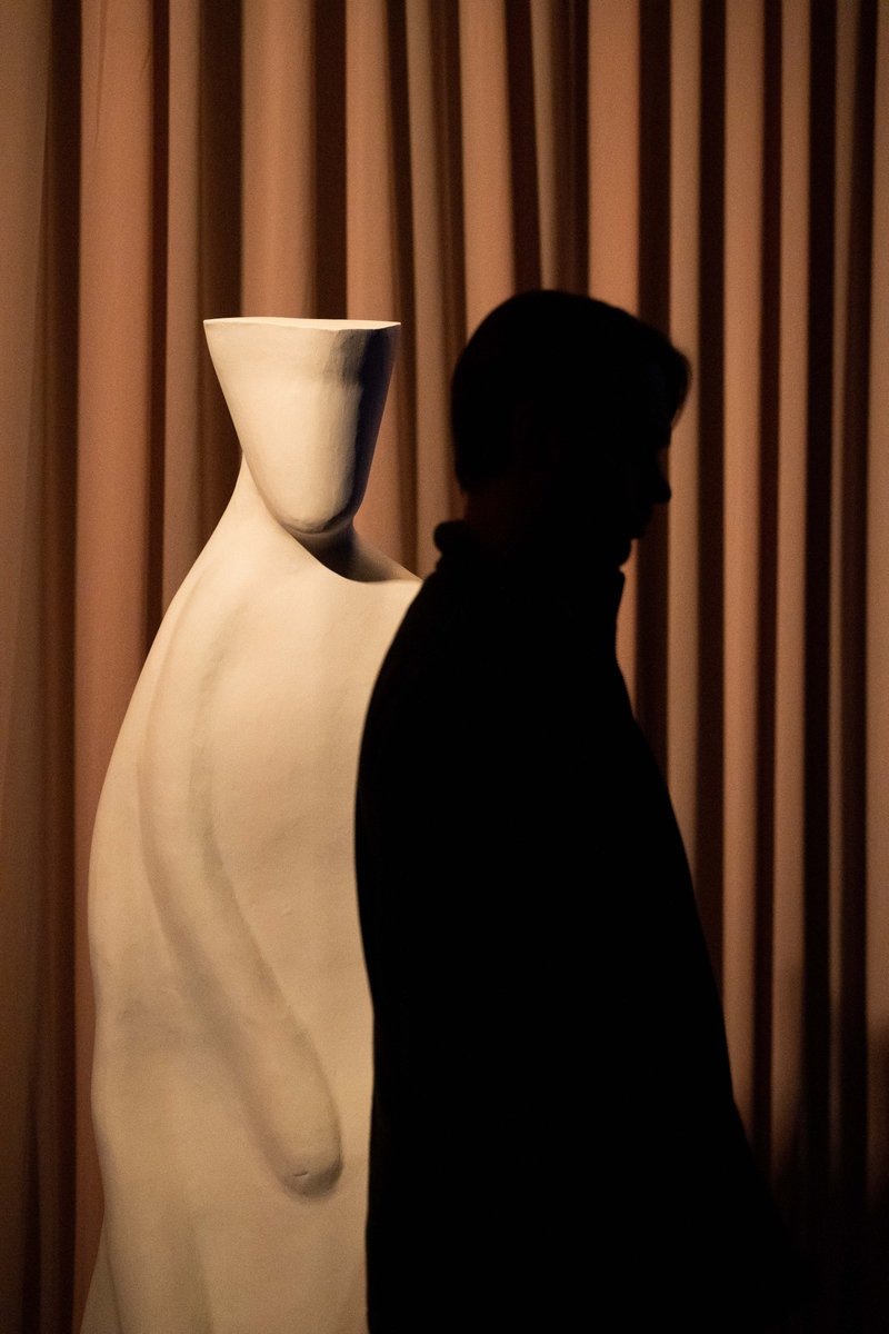 Vakar Baltijas Drāmas foruma un Latviešu teātra izrāžu skates ietvaros mūsu "Dziesmu svētkus" RĪGĀ noskatījās 37 eksperti no Vācijas, Lietuvas, Igaunijas, Somijas, Čehijas, Austrijas, Bulgārijas, Latvijas un citām valstīm. MILZU prieks! 
Vai esi redzējis "Dziesmu svētkus"?