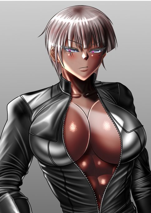 今日はいいレザーの日ですってね!
家の娘の一人を紹介するよ。 