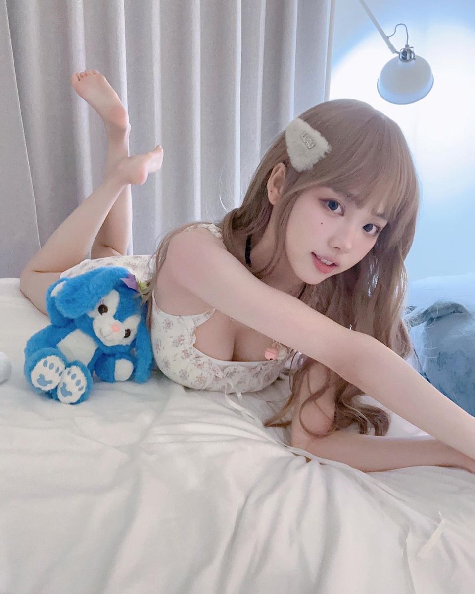 DylanSt39770690's tweet photo. 請不要玩弄我的心 心只有一顆  要玩就玩我的奶子因爲有兩個 #台南按摩舒雅個人工作室 #一對一服務保證本人 #台南約砲 #台南騷女 #台南個工 #台南約會 #台南單女 #台南個人工作室 #台南按摩 #台南SPA #台南定點 #台南全套 #台南舒壓 #推轉愛心20個1個粉絲約炮 https://t.co/UgzRBo2H2N