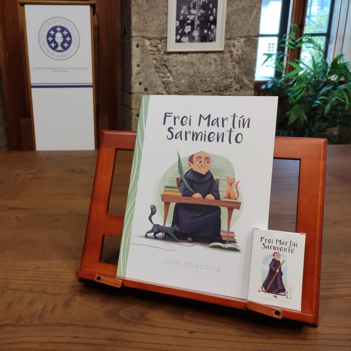 iegps's tweet photo. SORTEO!!! Queres un exemplar da guía didáctica "Frei Martín Sarmiento" que presentaremos á prensa a vindeira semana no @iegps? Só tes que seguir a nosa conta, darlle ao "like" e compartir este chío antes do xoves 9 de novembro ás 23:59 h. MOITA SORTE!!! https://t.co/Fw2Jb3vviL