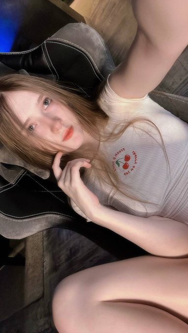 Evening relaxation🏙 https://t.co/TcwdedGl4F