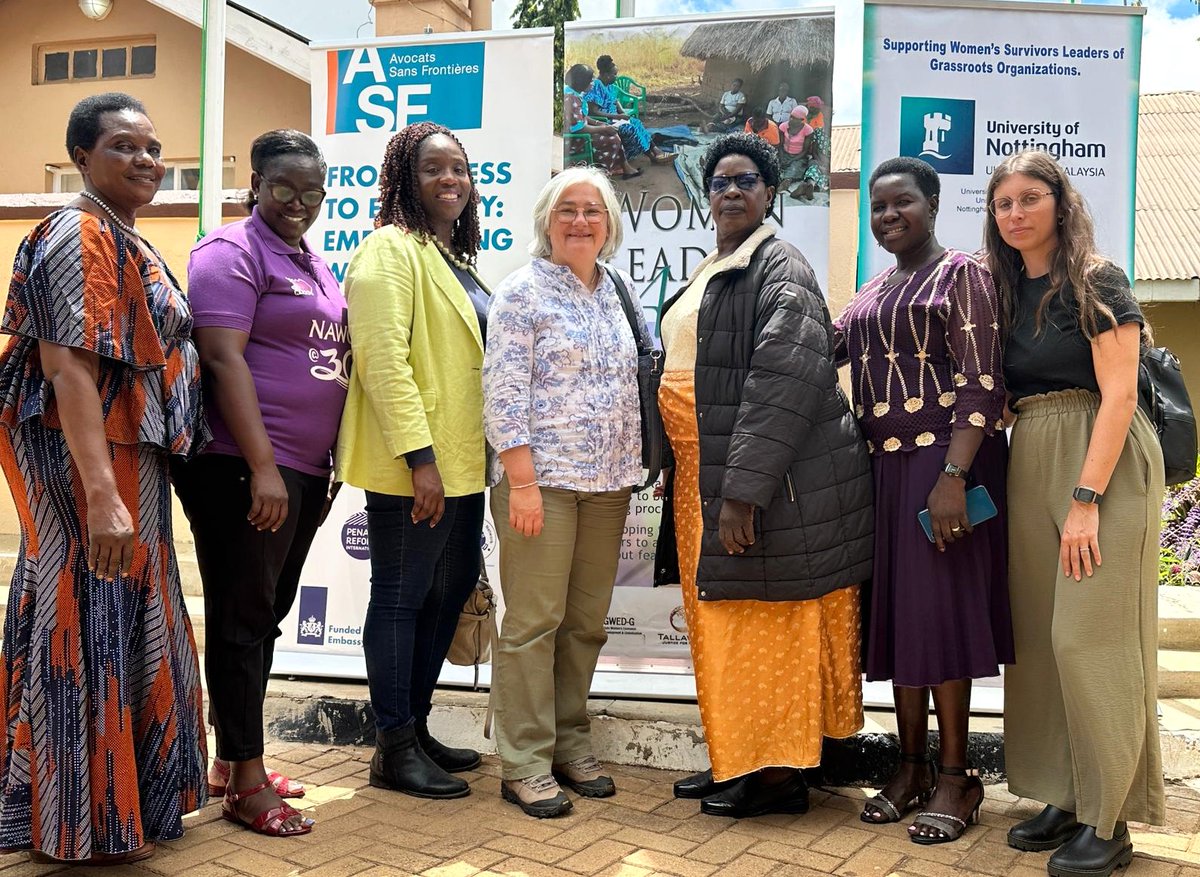 #WomenLeadingChange @smithvanlin @olympiabekou  -picture moment with Women Leaders Justice Response Taskforce - providing gender - responsive legal protection @UoNHRLC @UoN_Law @PamelaAngwech @sara_cii @ASF_NGO