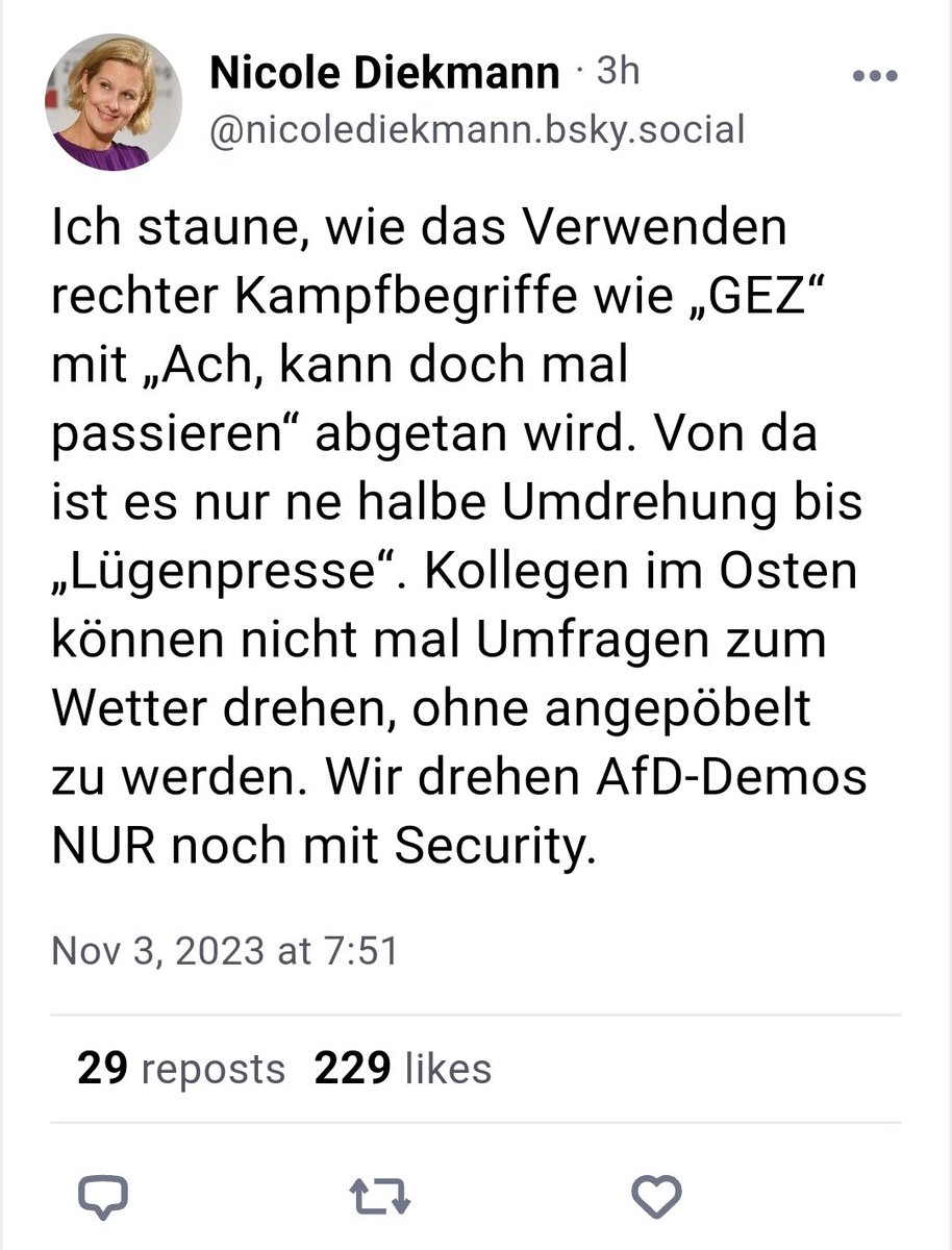 OERRBlog's tweet photo. "GEZ" ist laut Nicole Diekmann ein rechter Kampfbegriff. #ReformOerr #OerrBlog https://t.co/8M1GB5LA9D