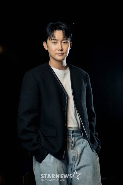 KIM JISOO GLOBAL tweet media