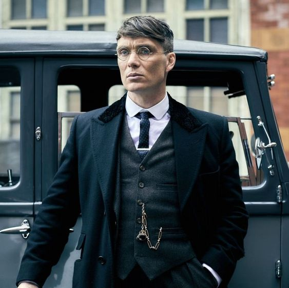 15 Unspoken Rules For Men:

1. Don’t lend money to your family. Give it.