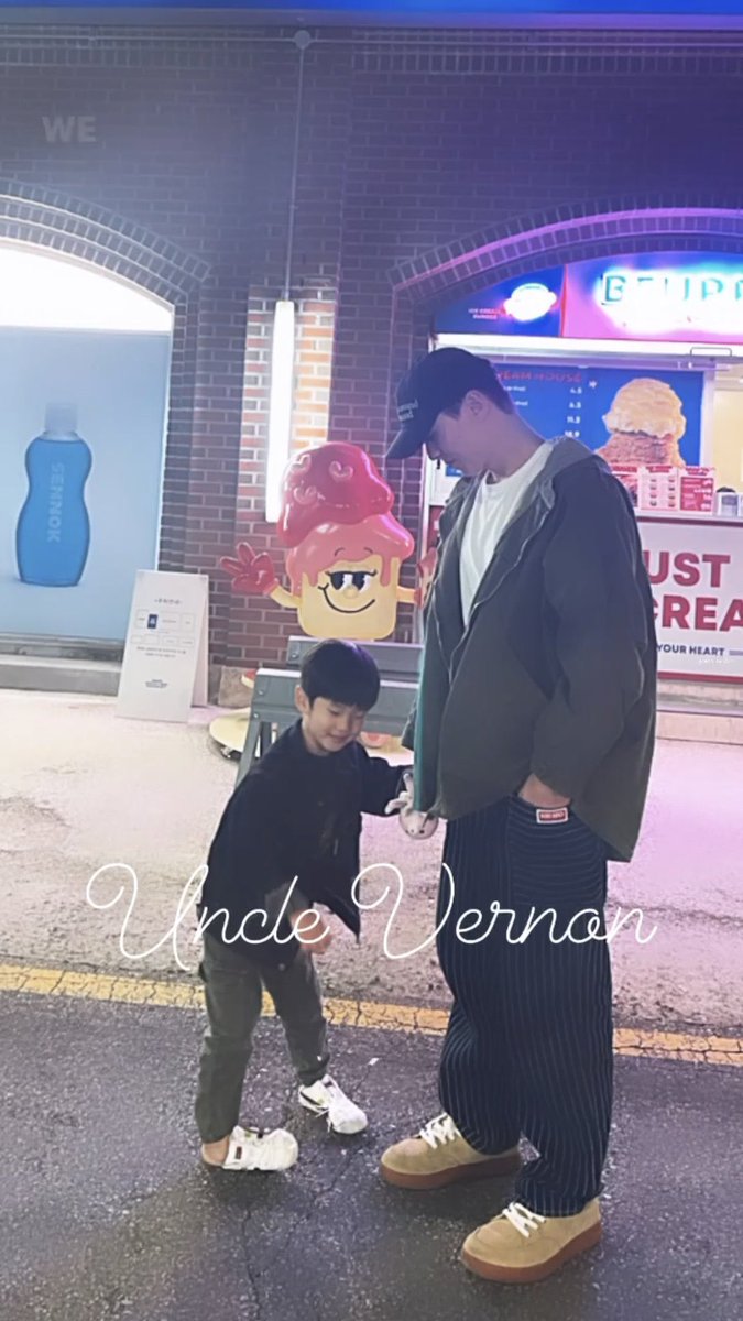 hiraethhansol's tweet photo. uncle hoshi and uncle vernon 💘 https://t.co/eTzzTqDfdy