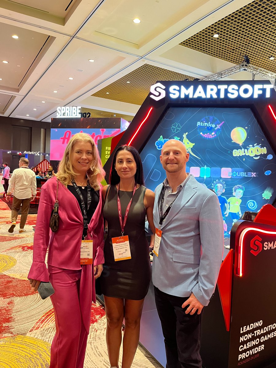 RelaxGamingLtd's tweet photo. 🇺🇸Our team is on fire SBC Miami.
Nadiya Attard, Jennifer Buttigieg and Alastair Smith are busy meeting partners and forging new connections as they scout new horizons for our upcoming US expansion 🚀🤝
Stay tuned!
#SBCMiami #RelaxGaming https://t.co/Lztlaz2HrP