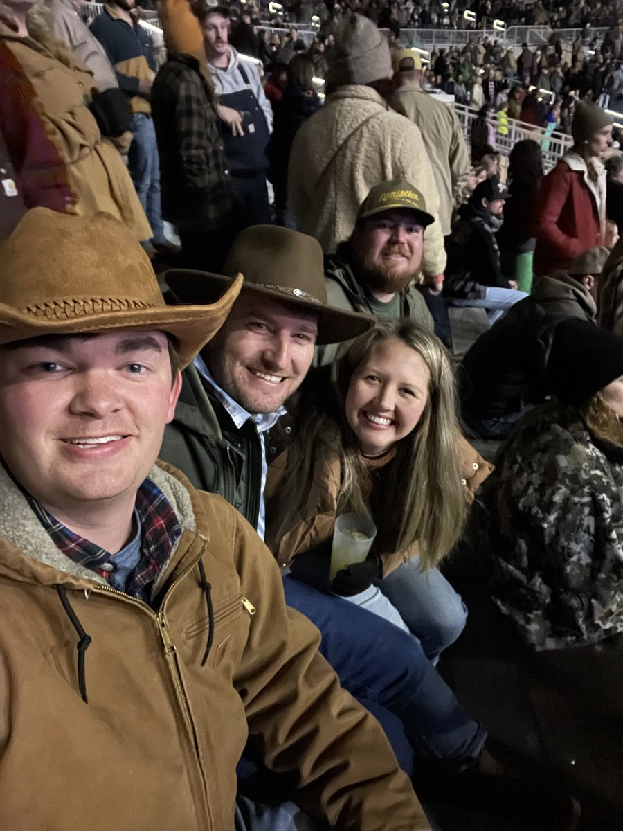 kenzie_cham's tweet photo. Turnpike Troubadours with the boys.  @isom_carden911 @yesjoshcan 
Same time next week? https://t.co/omWSMRPdui