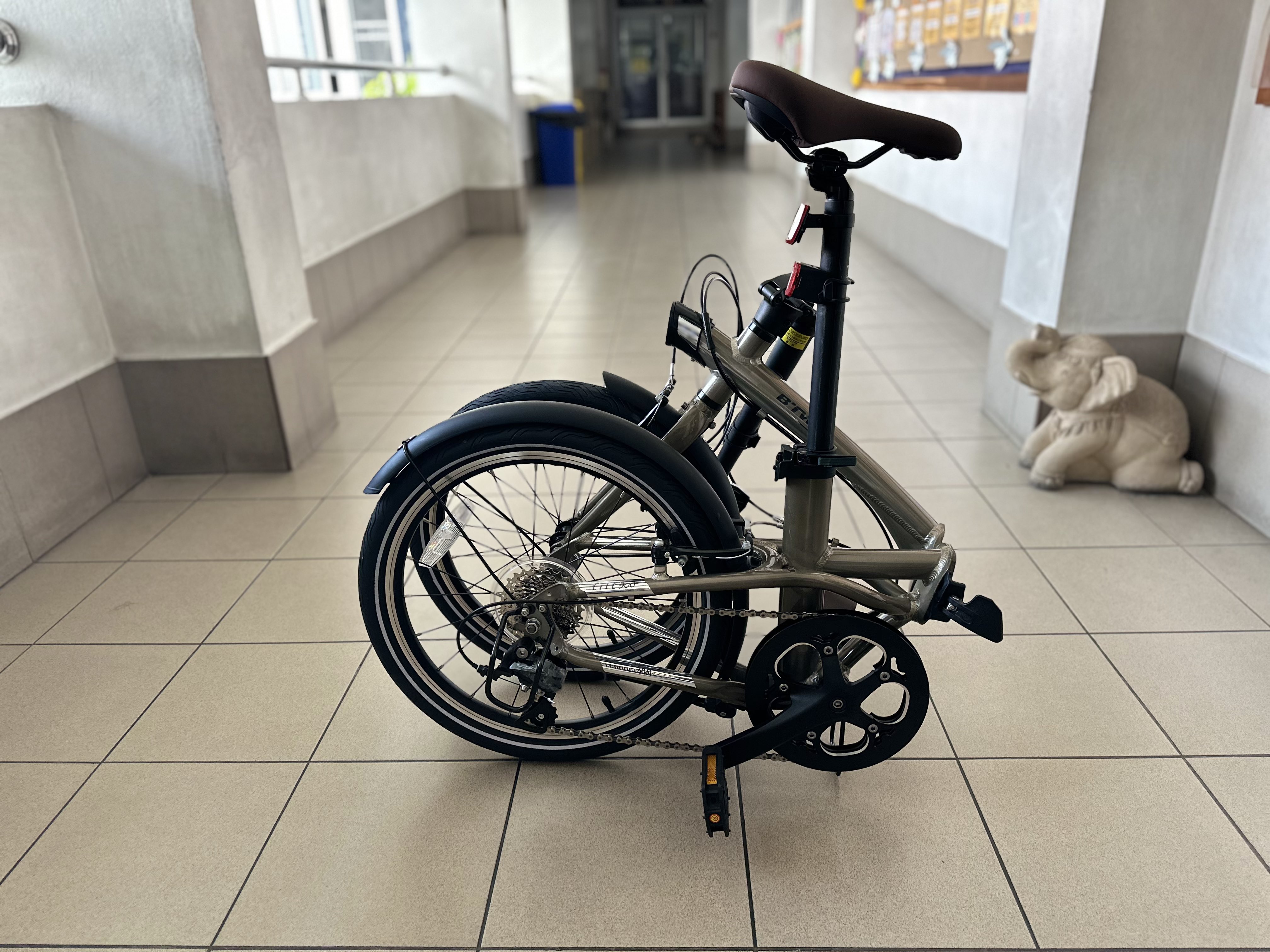 Btwin tilt best sale 900 folding bike