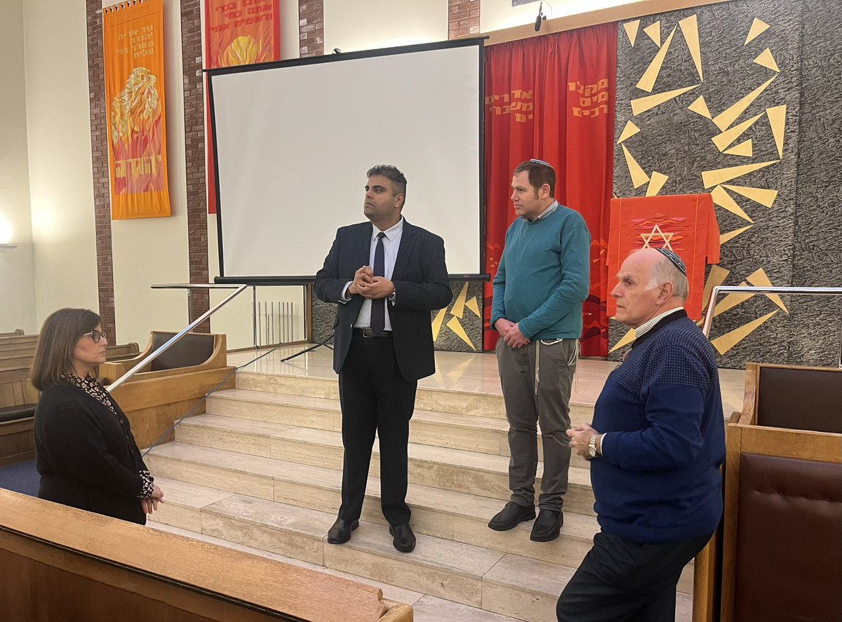 We joined @NavPMishra as he visited @YeshurunCheadle to meet Rabbi Bank and members. We had an excellent discussion around the history and future plans of the congregation with a focus on their service later that evening to raise awareness of those kidnapped by Hamas.