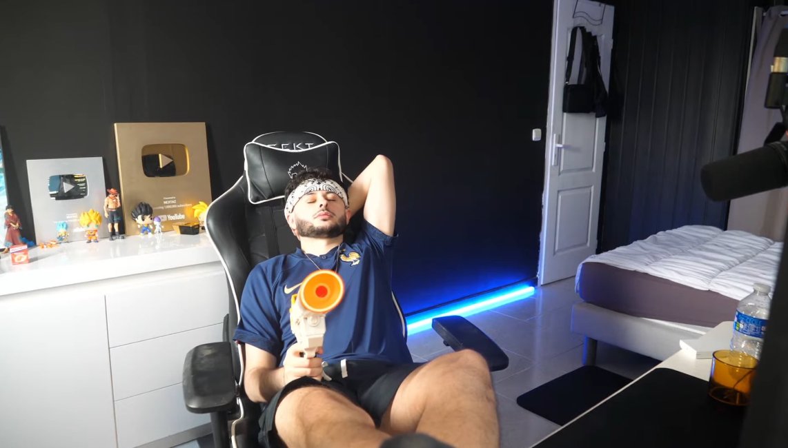 NEXTAZ tweet media