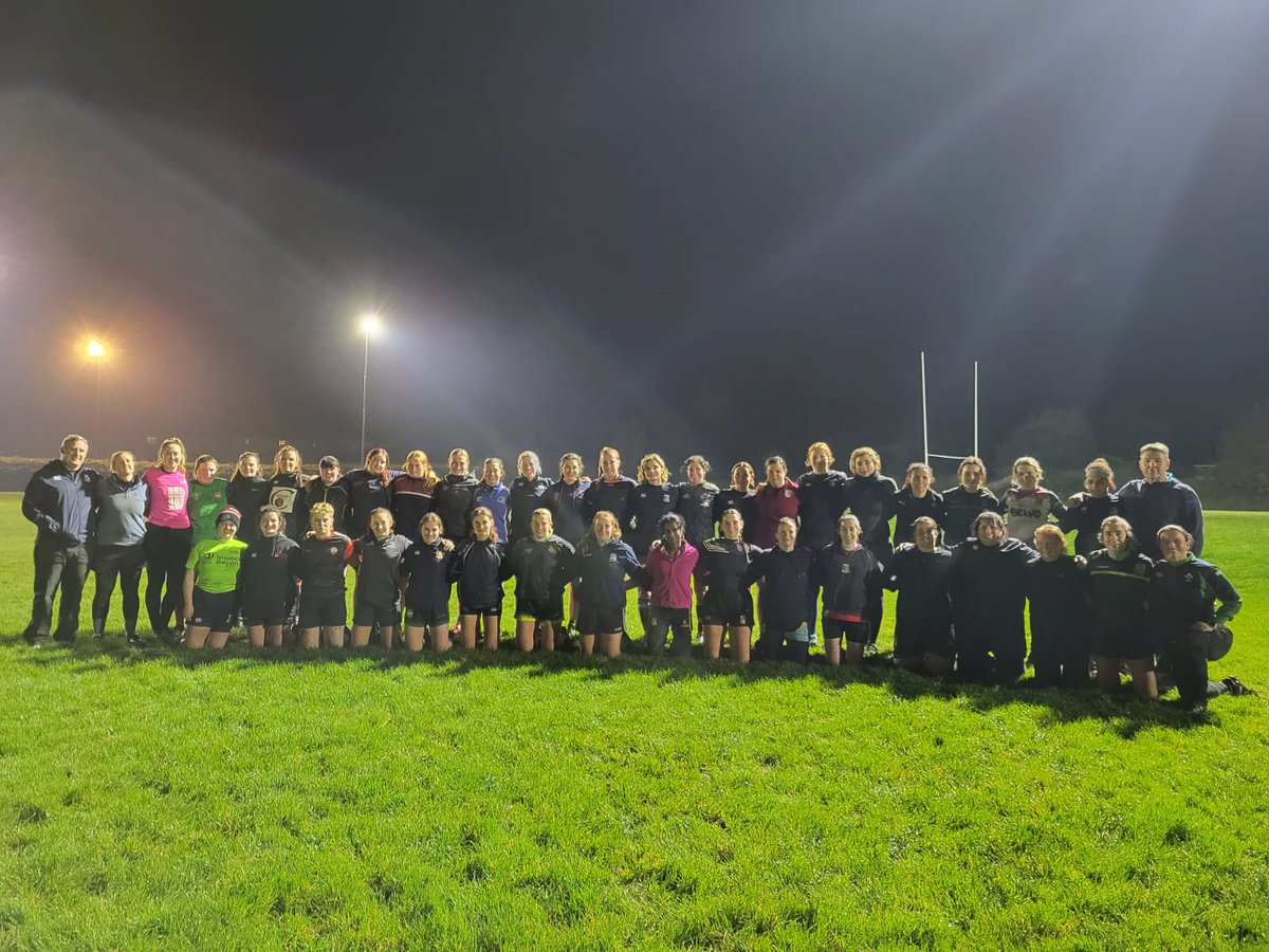 NavanLadiesRFC's tweet photo. Great training session last night for our senior women in preparation for their 2 home games this Sunday. πͺπ
Please come support both teams. Kick off is 1pm for both games.
#navantothecore #div3 #div5 #WomenOfLeinsterRugby #womensrugby #navanrfcwomen #navanrfc https://t.co/Fw2psN7scS