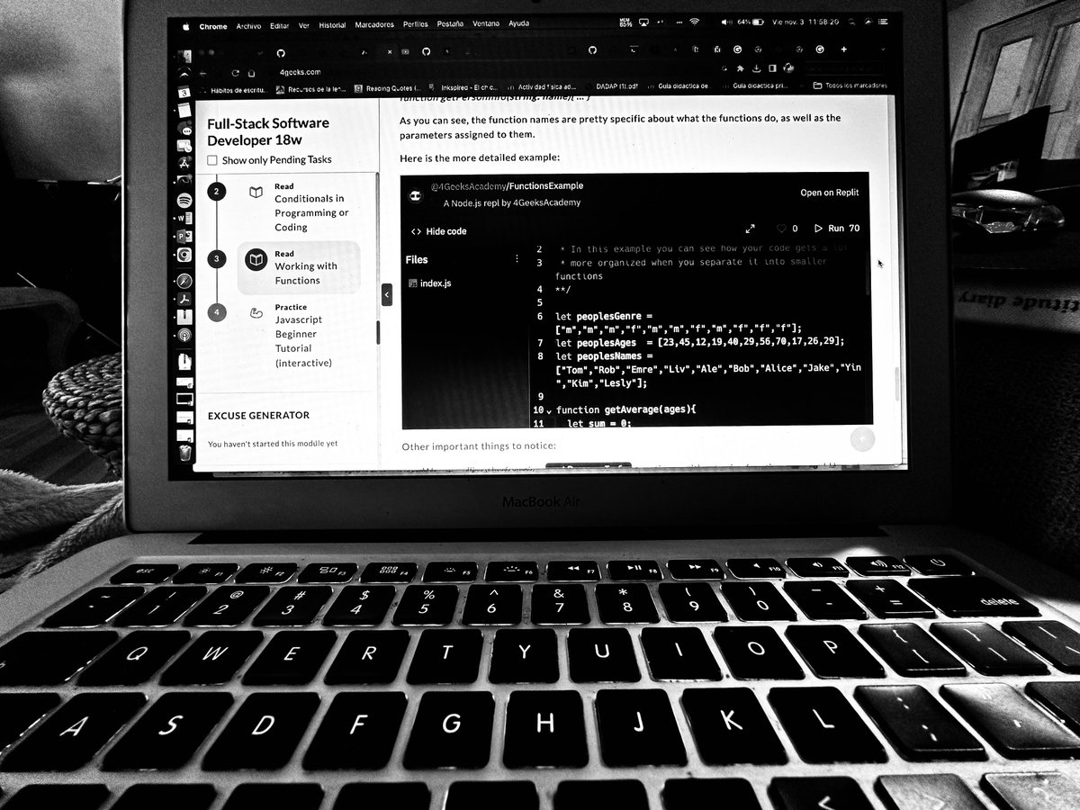 jackyvivian's tweet photo. Day 4: #100DaysOfCode  Reading more about Javascript and still practicing. 
#100daysofcodechallenge #coding #code #womenintech #tech #javascript #bootcamp #4geeksacademy #fullstackdeveloper
@_100DaysOfCode https://t.co/PLC92SzxdQ