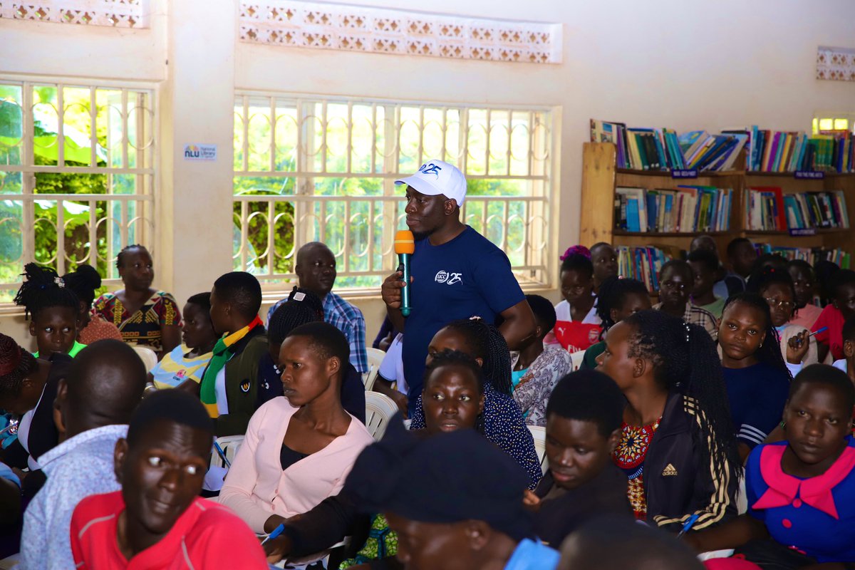 SsendiSamuel's tweet photo. Let's work together to bridge the digital divide and ensure that everyone has the opportunity to benefit from the power of ICTs! Powered by @UCC_Official 

#ICTsForEveryone #digitaldivide https://t.co/AjbVvX9iqQ