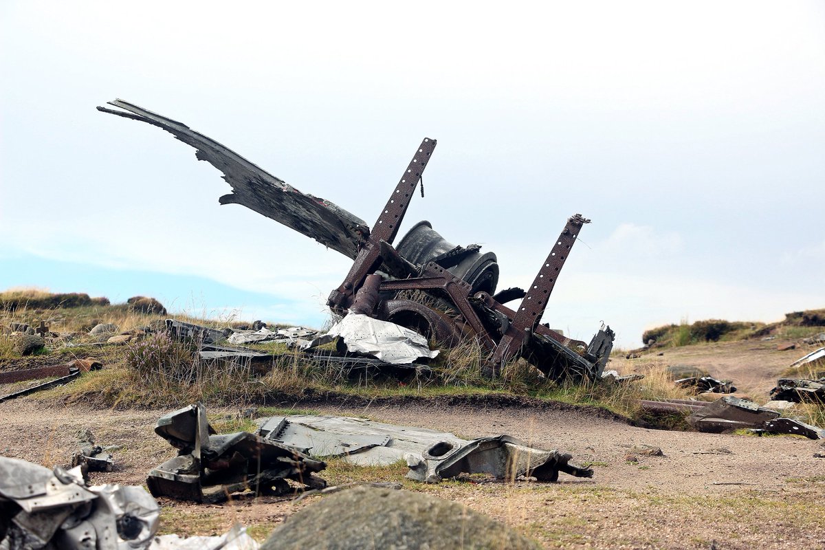 KeyPubBooks's tweet photo. November 3, 2023 marks the 75th anniversary of the loss of USAF Boeing RB-29A 44-61999 'Over Exposed' in Derbyshire’s High Peaks. Last year, FlyPast's Jamie Ewan visited the aircraft's final resting place and asked what happened that fateful day in 1948?

https://t.co/8eQ5xhCTRS https://t.co/kdxjo64lA3